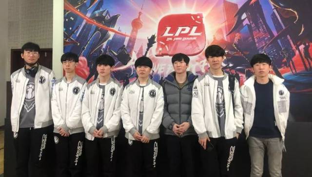 式也能将潜 式也能将潜